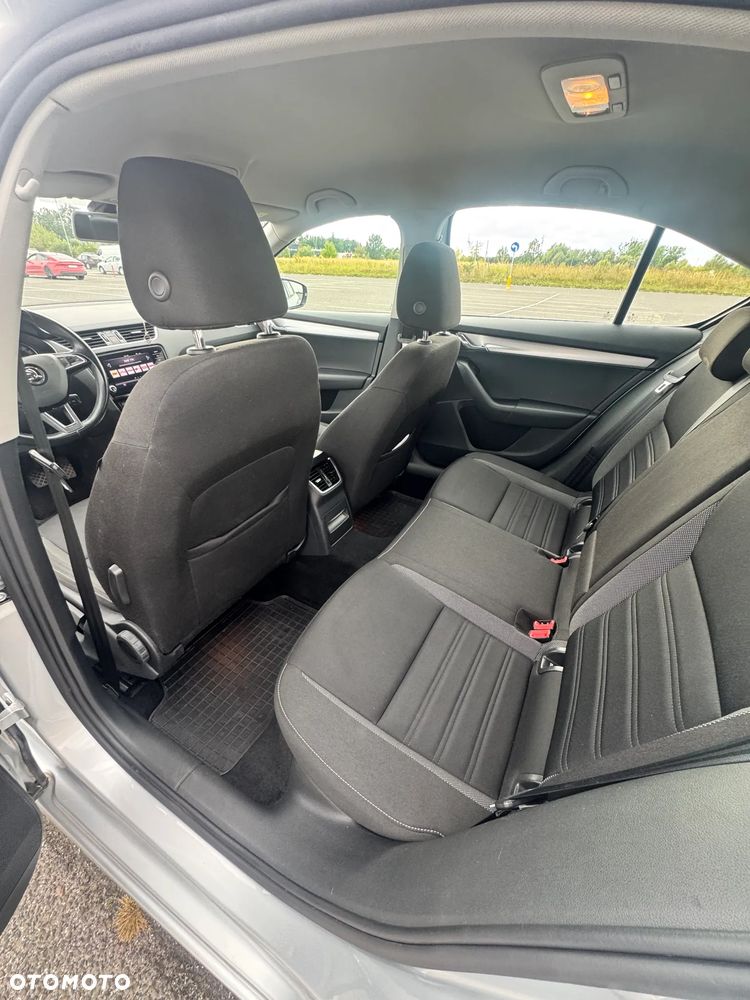 Skoda Octavia 1.5 TSI ACT Ambition - 16