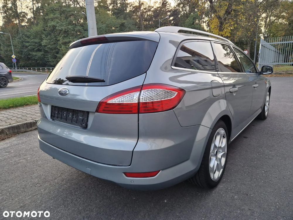 Ford Mondeo Turnier 2.0 TDCi Ambiente - 36