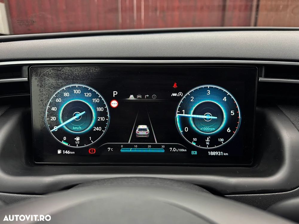 Hyundai Tucson 1.6 CRDi 48V-Hybrid 2WD DCT Select - 10