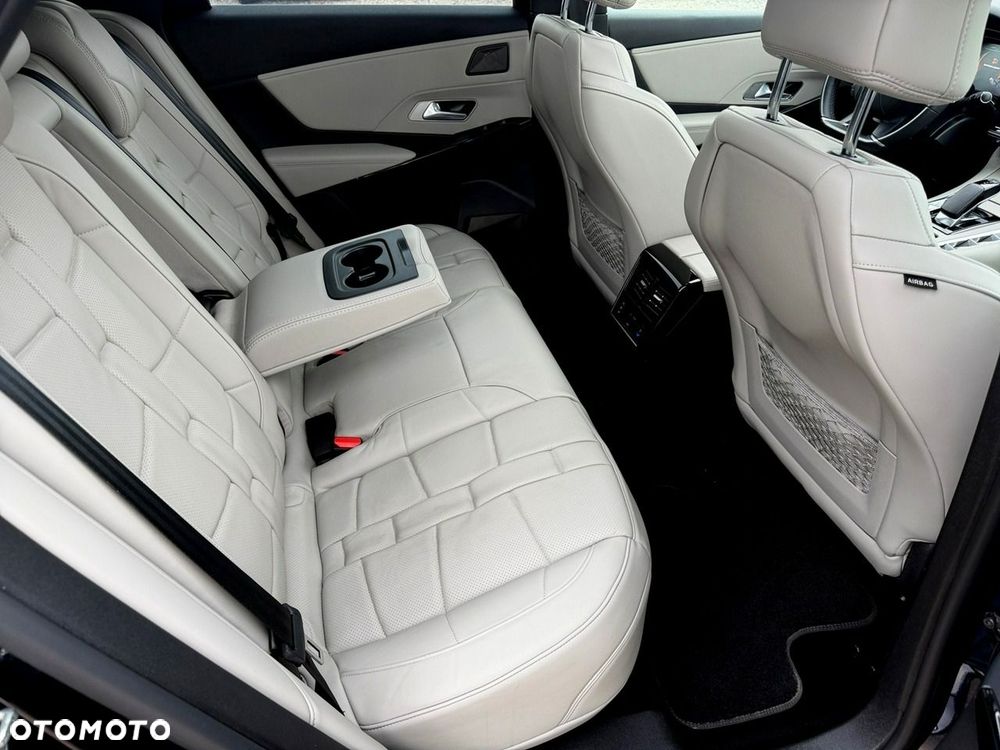 DS Automobiles DS 7 Crossback - 30