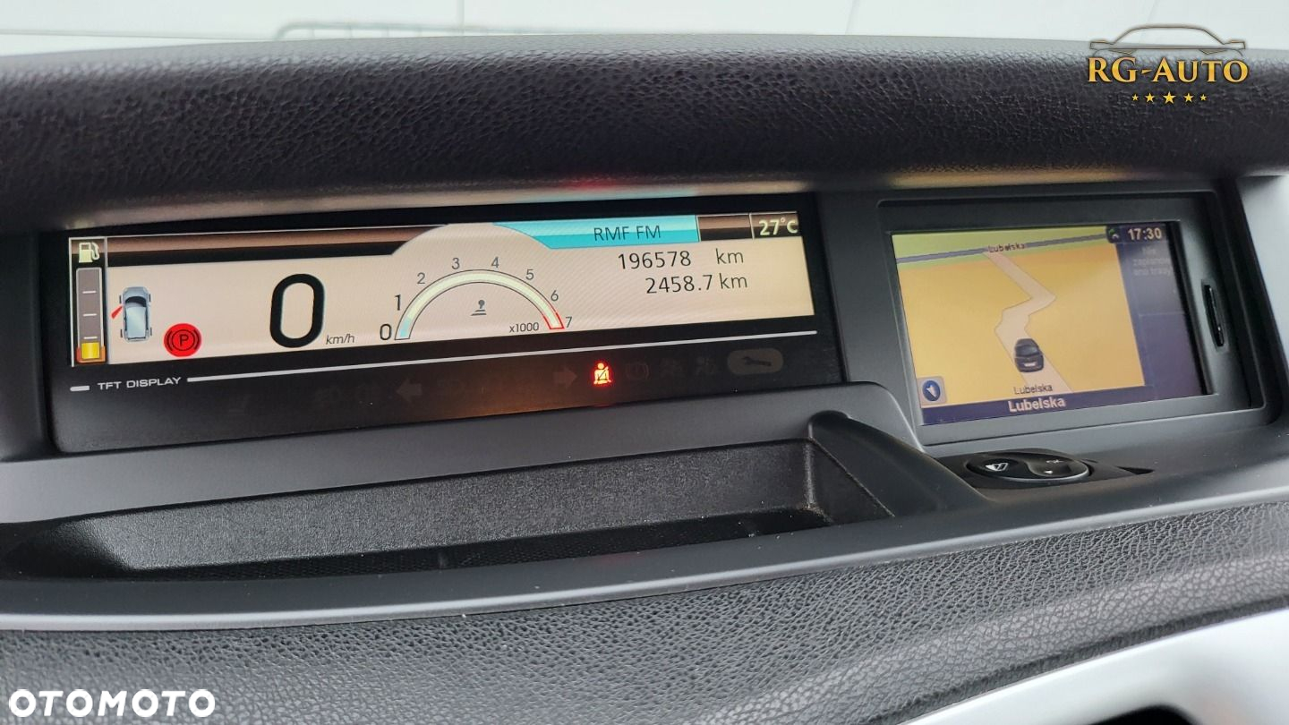 Renault Scenic - 20