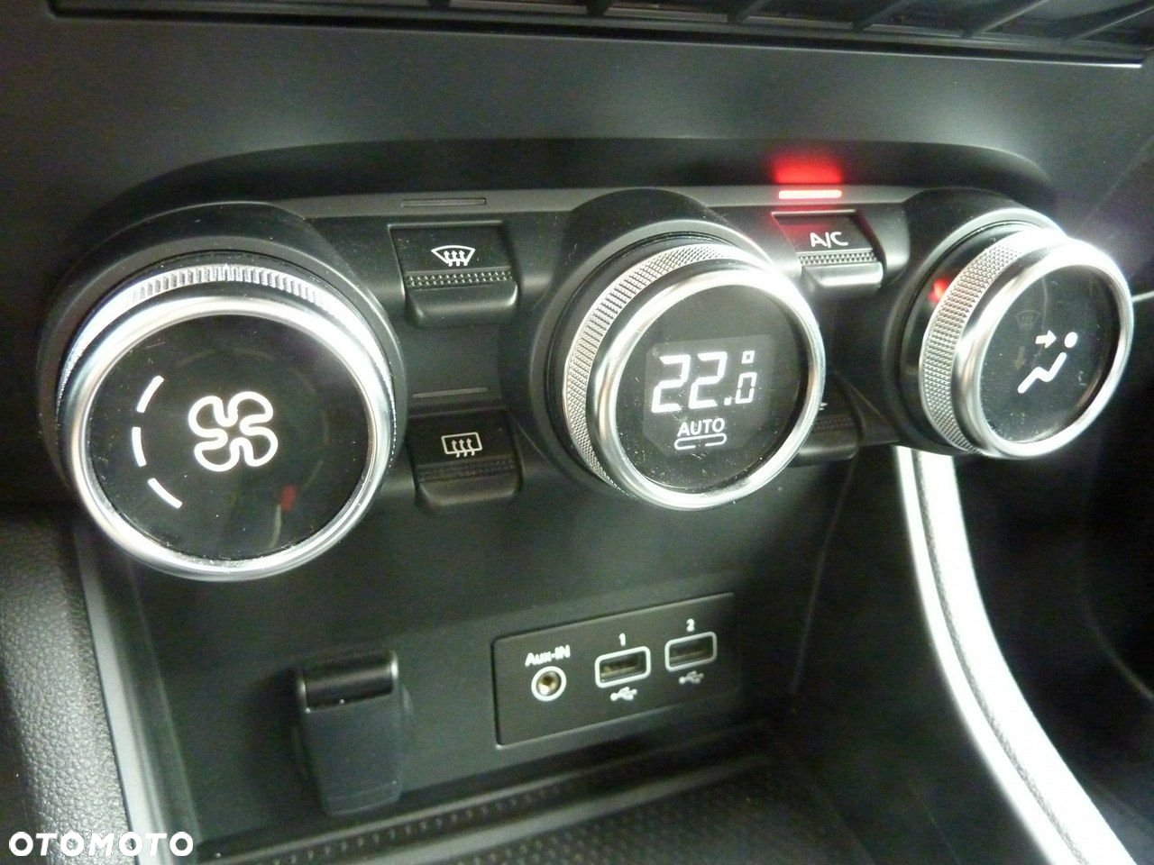 Renault Captur - 21