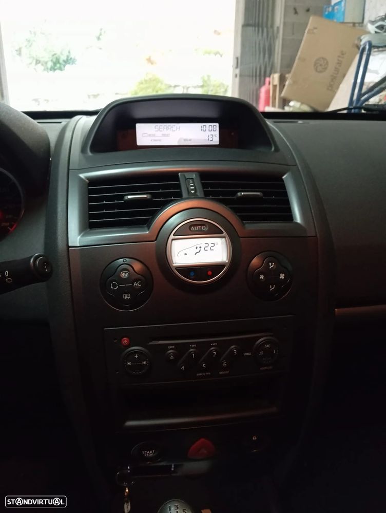 Renault Mégane Break 1.5 dCi Dynamique S - 6