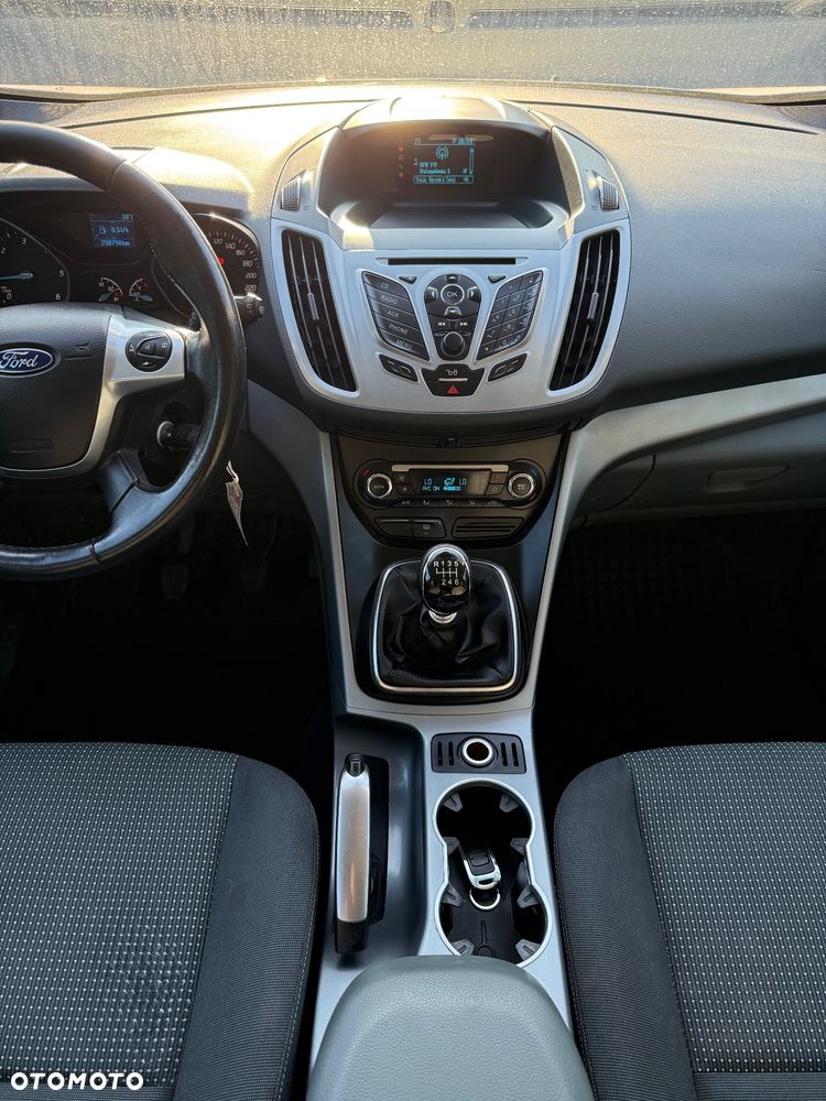 Ford Grand C-MAX - 16