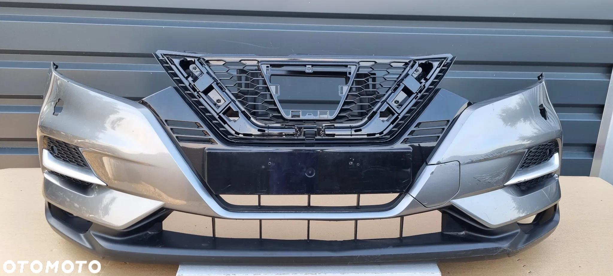 Nissan QASHQAI II Lift J11 2017- zderzak przód oryginał MG016 - 2