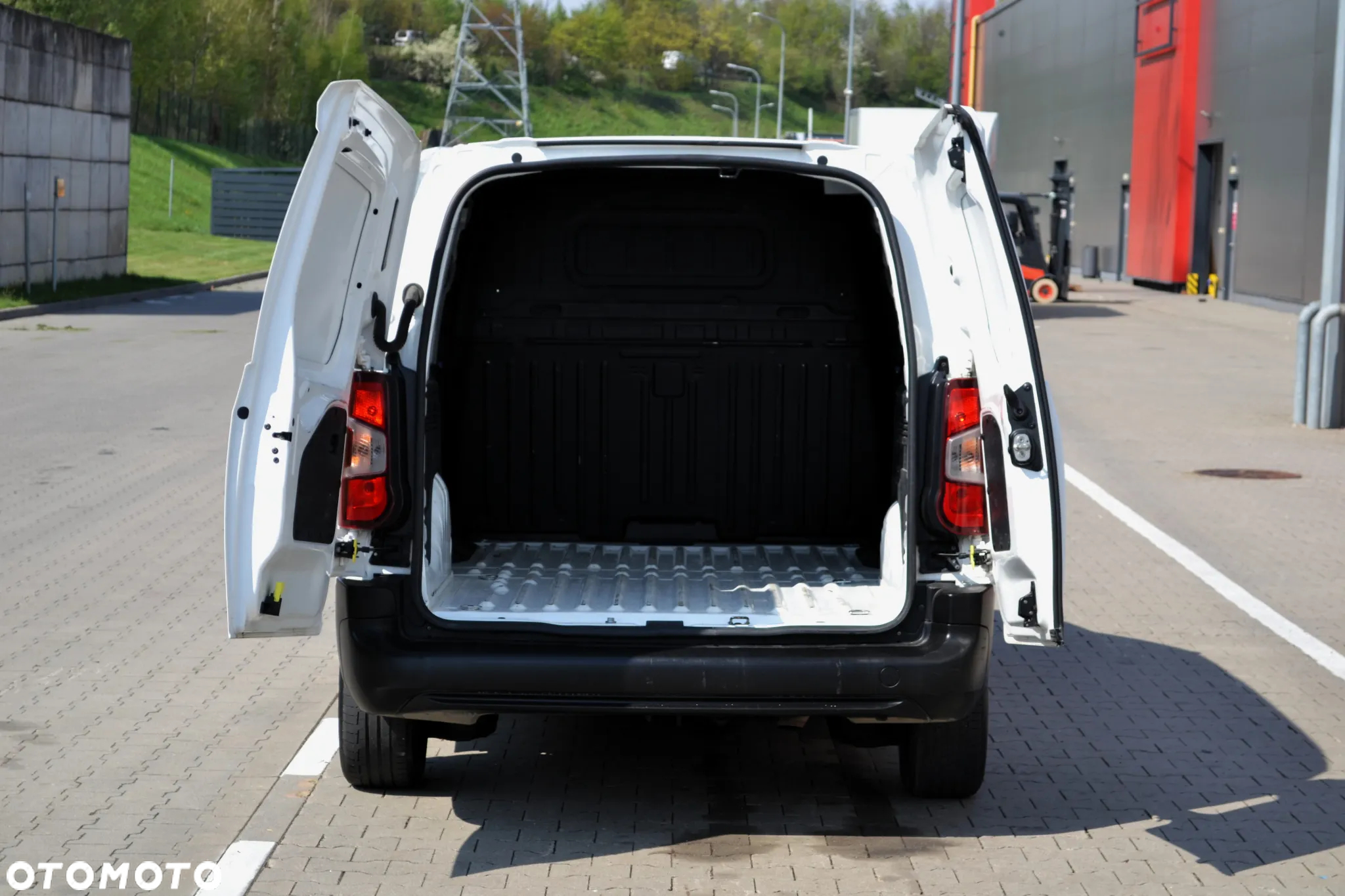 Toyota PROACE CITY L2H1 LONG DŁUGI MAXI FAKTURA VAT-23% - 28