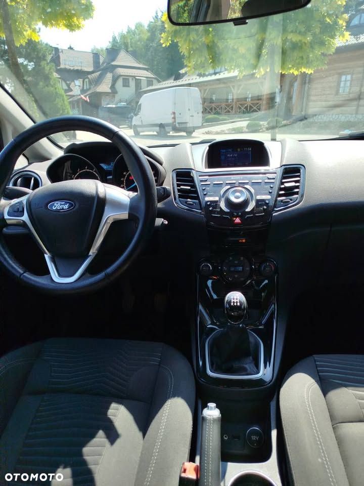 Ford Fiesta 1.0 EcoBoost Titanium - 12