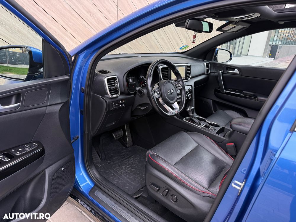 Kia Sportage 1.6 CRDI AWD Eco-Dynamics+ (48V M-H) DCT GT LINE - 17