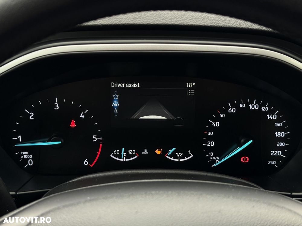 FORD Focus 2019 — imagine 16