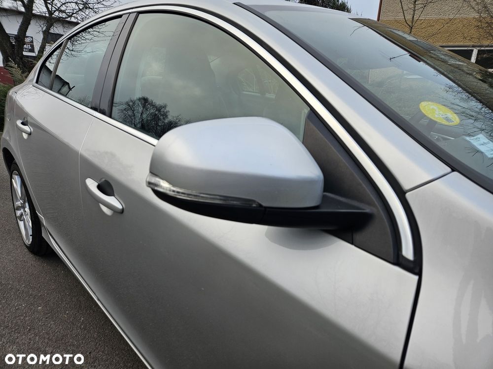 Volvo S60 DRIVe Momentum - 27