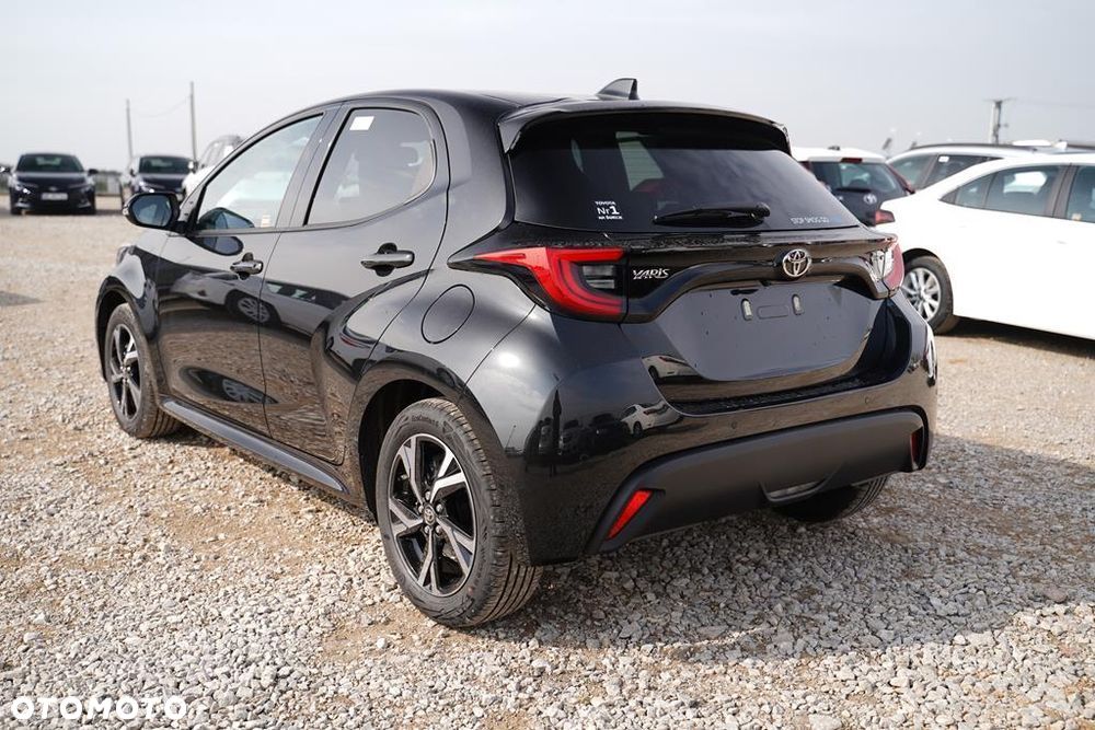 Toyota Yaris - 6