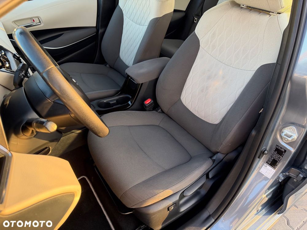 Toyota Corolla 1.8 Hybrid Comfort - 14