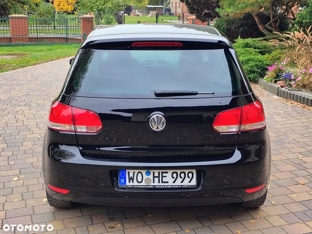 Volkswagen Golf - 30