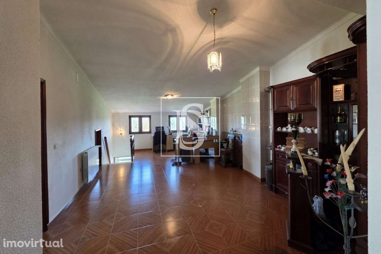 Moradia T6, centro de Tondela / Venda / 315000 / Ref. DSTNDALX144 - Grande imagem: 5/27