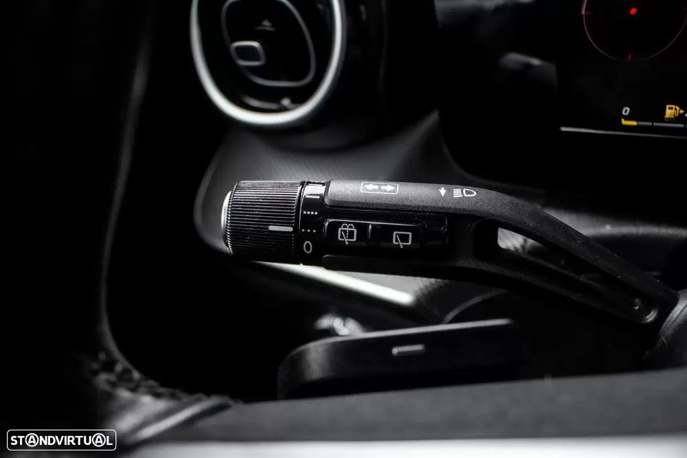 Mercedes-Benz C 300 e Avantgarde - 16