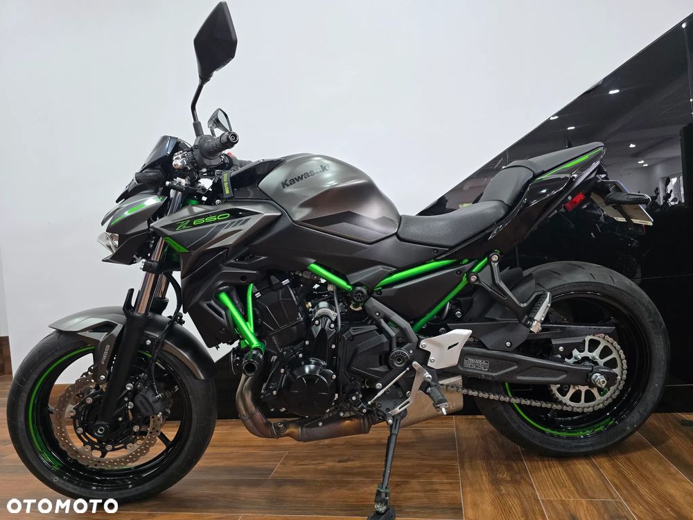 Kawasaki Z 650 - 29