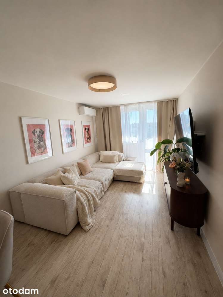3 pokoje | 57 m² | Po remoncie | Klimatyzacja | Loggia | Praga-Północ