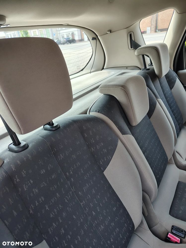 Renault Scenic 1.6 16V Authentique - 10