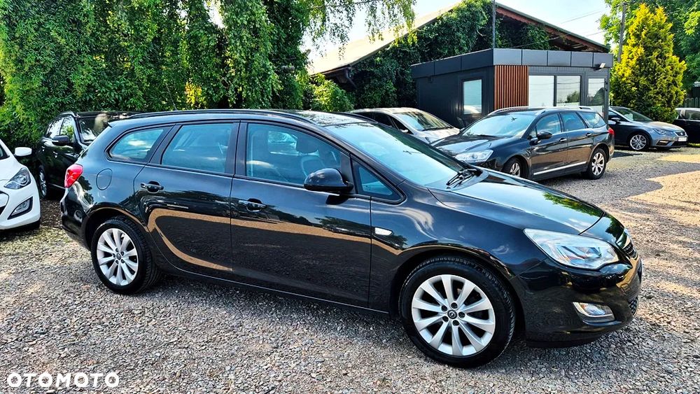 Opel Astra 1.4 Turbo - 10