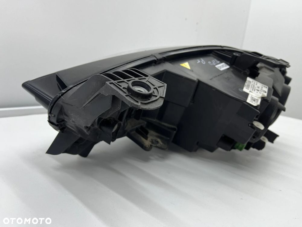 Lampa reflektor Fiat Tipo 15-26r. prawa przednia XENON KSENON + LED oryginalna EUROPA prawy przód 52 - 9