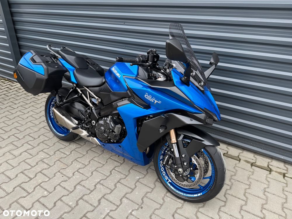 Suzuki GSX - 1