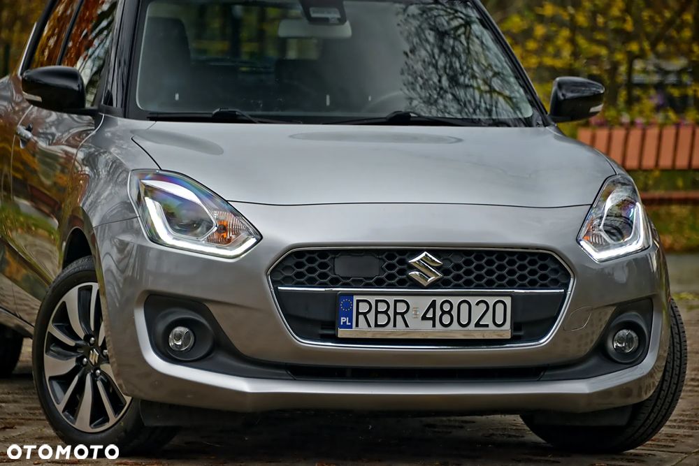 Suzuki Swift 1.2 Premium Plus CVT - 14