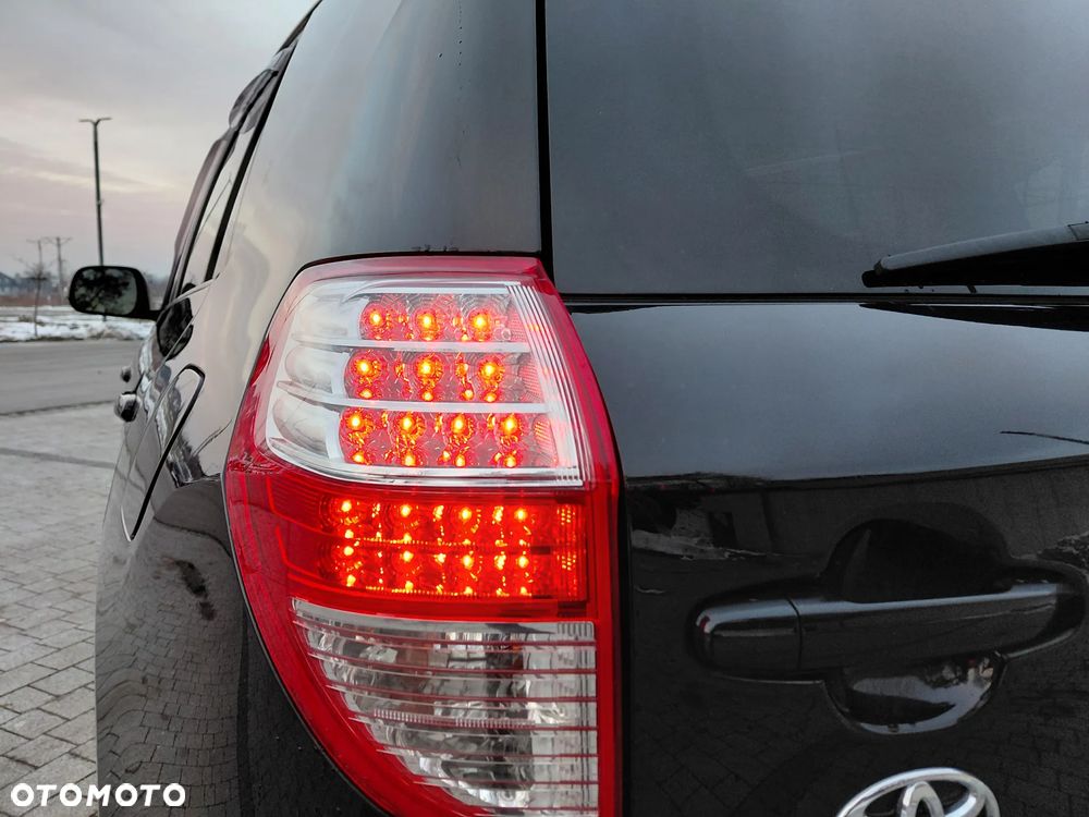 Toyota RAV4 2.2 D-4D 4x4 Sol - 16