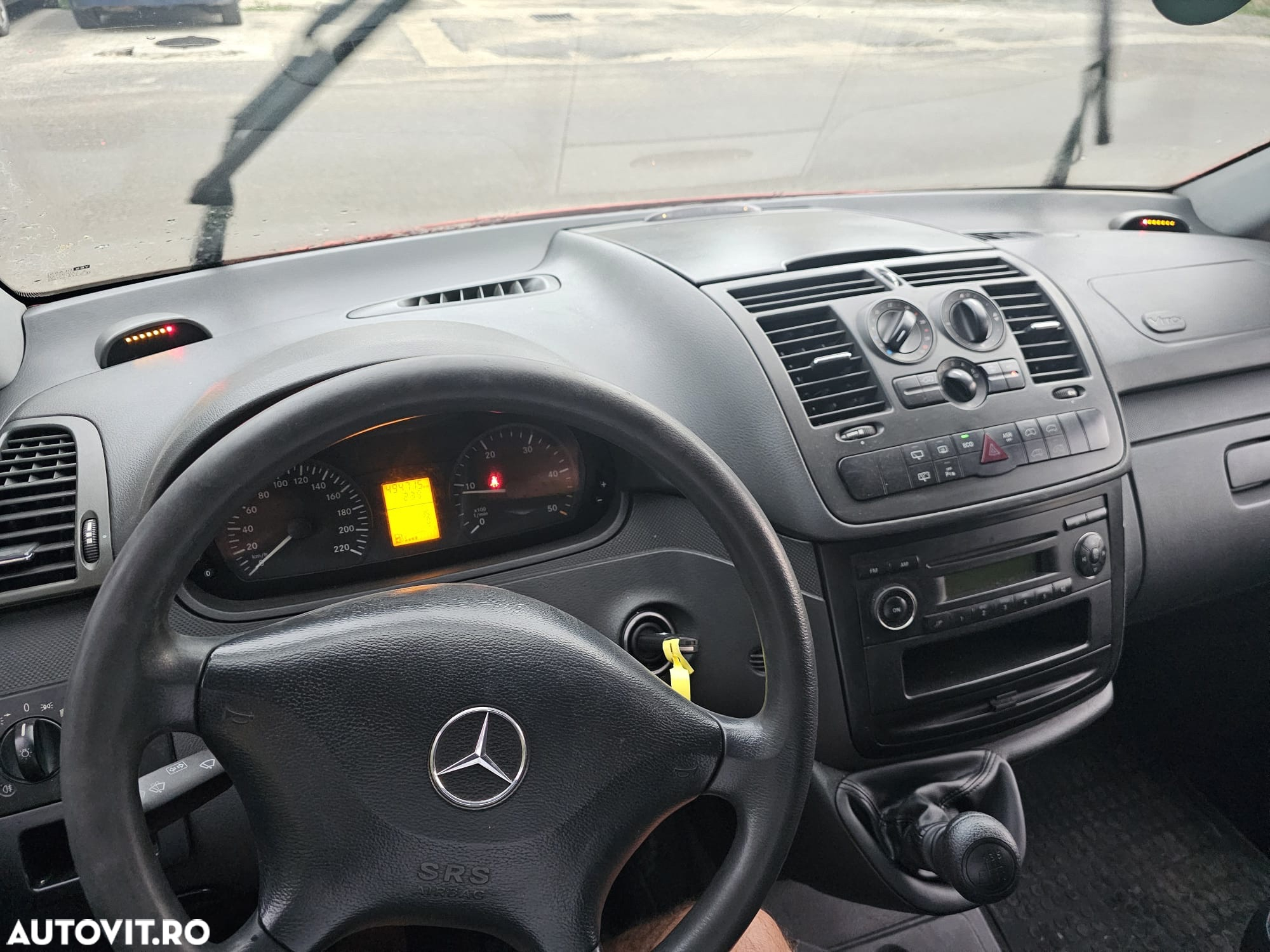 Mercedes-Benz Vito - 10