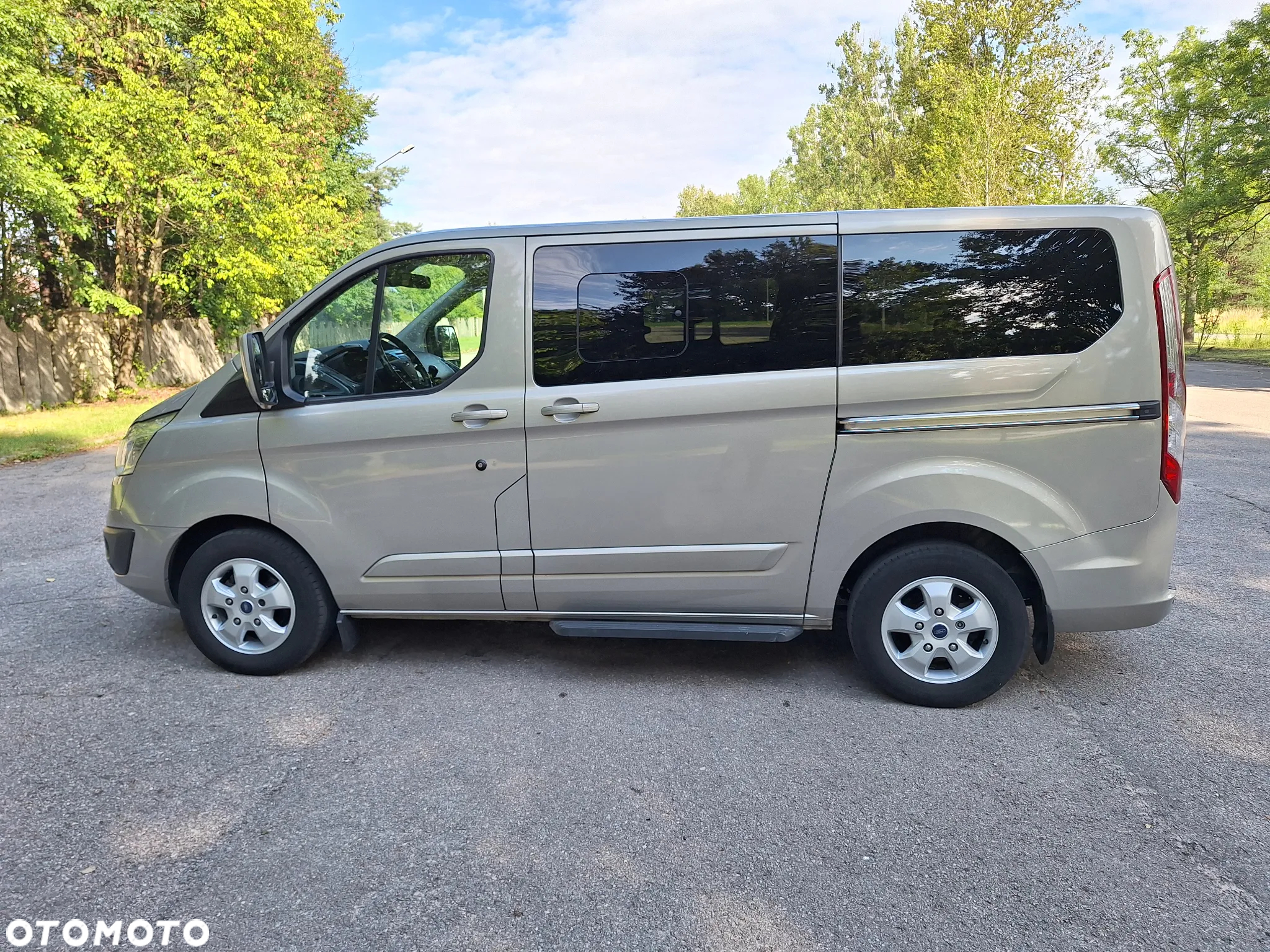 Ford Tourneo Custom 310 L1H1 VA Titanium - 10