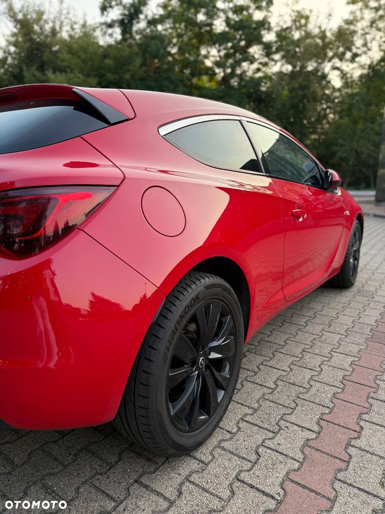 Opel Astra IV GTC 1.4 T Sport - 7