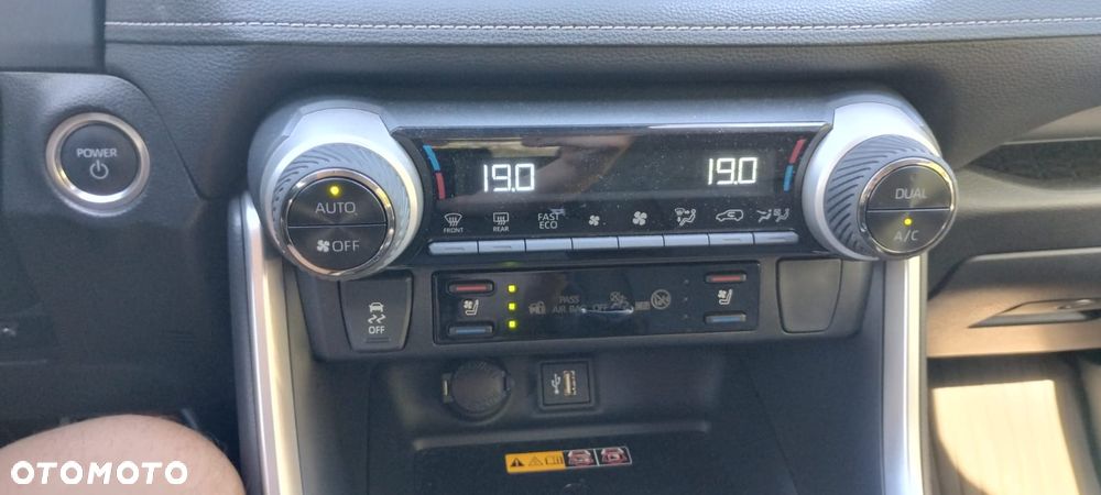 Toyota RAV4 2.5 Hybrid Executive 4x2 - 11