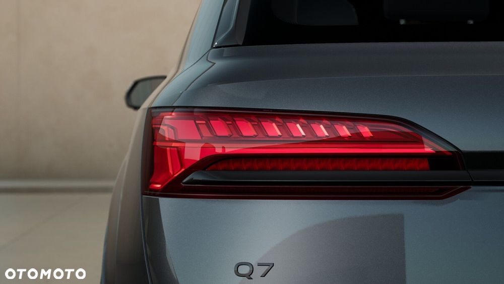 Audi Q7 - 7