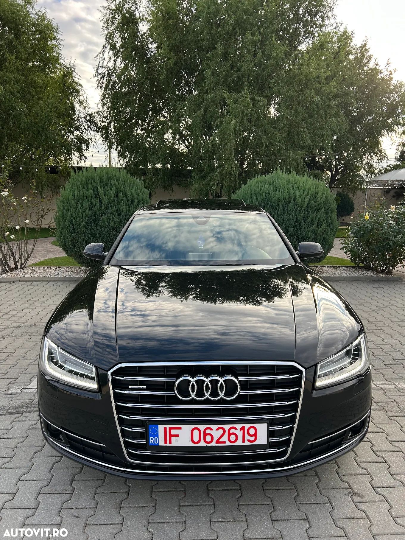 Audi A8 3.0 TDI DPF clean diesel quattro tiptronic - 1