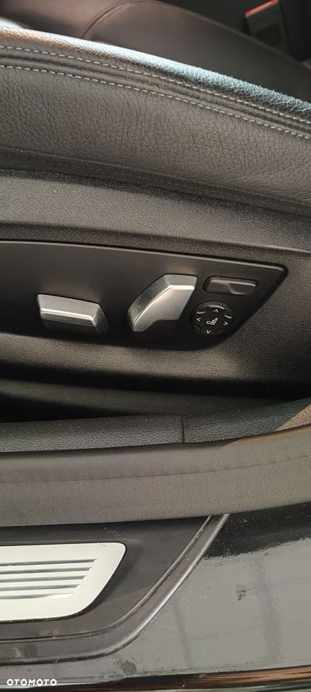 BMW Seria 5 530i xDrive - 3