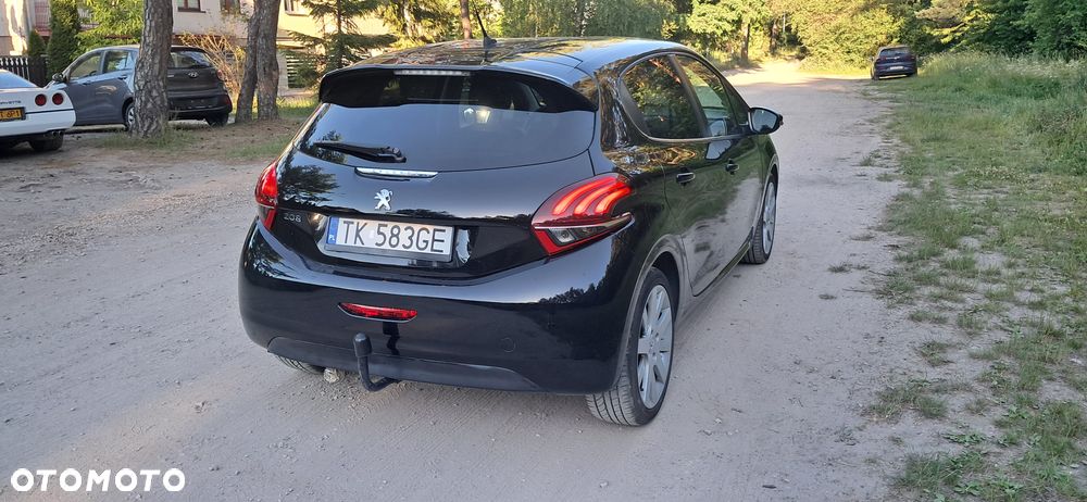 Peugeot 208 1.6 BlueHDi Active S&S - 10