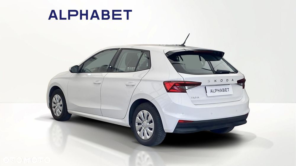 Skoda Fabia 1.0 Essence - 3