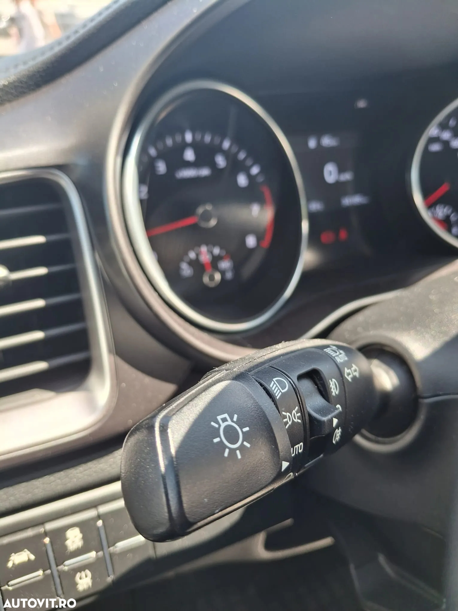 Kia Ceed 1.4 T-GDI Star - 17