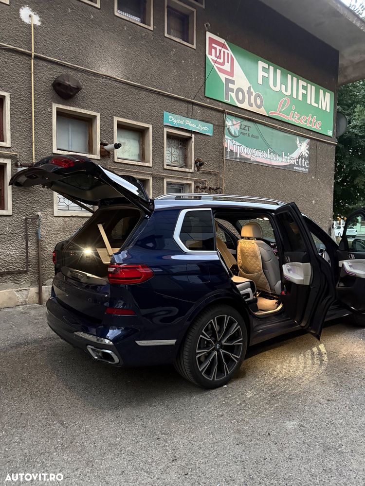 BMW X7 - 9