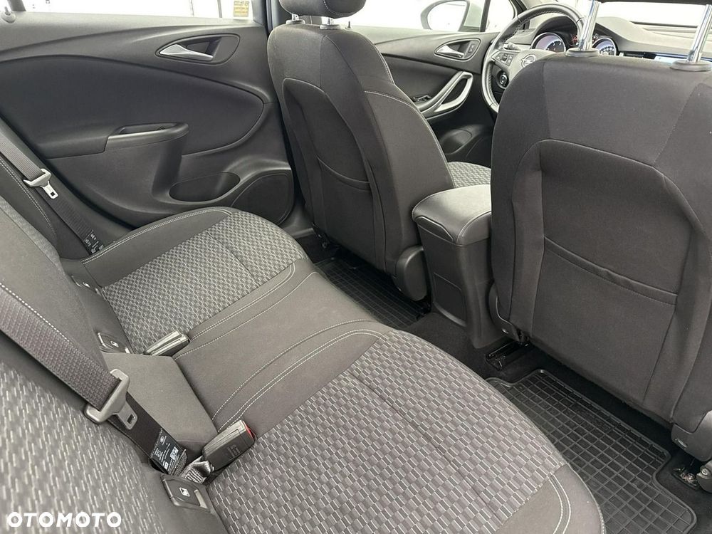 Opel Astra - 26