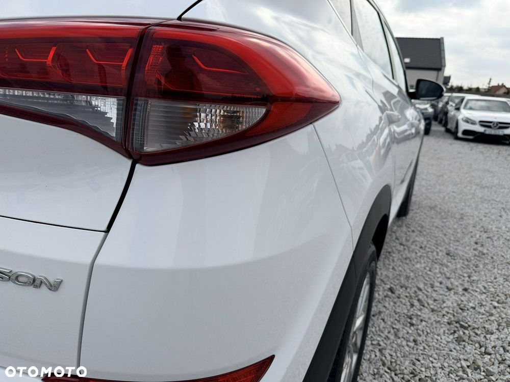 Hyundai Tucson blue 1.7 CRDi 2WD Passion - 10