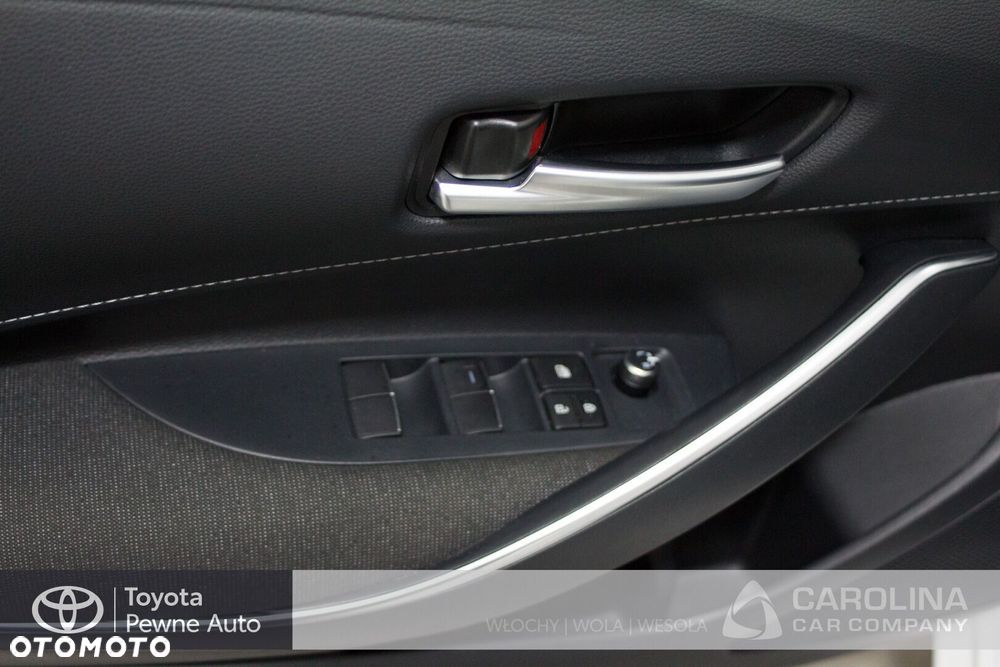 Toyota Corolla 1.8 Hybrid Comfort - 10