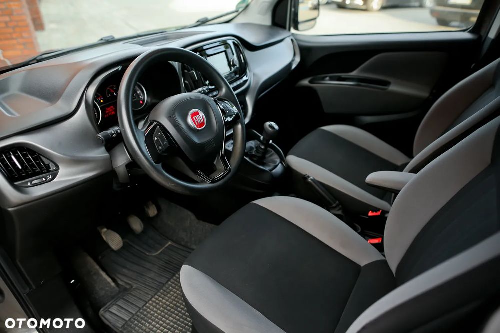 Fiat Doblo - 19