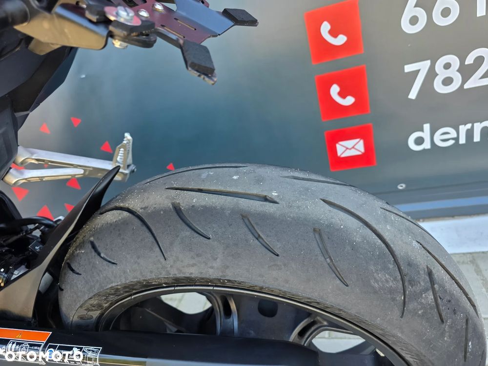 Honda CBR - 8