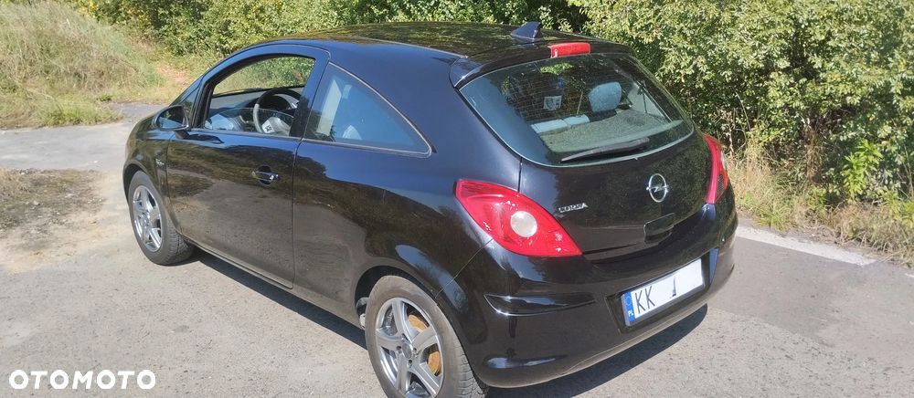 Opel Corsa 1.4 16V Cosmo - 6