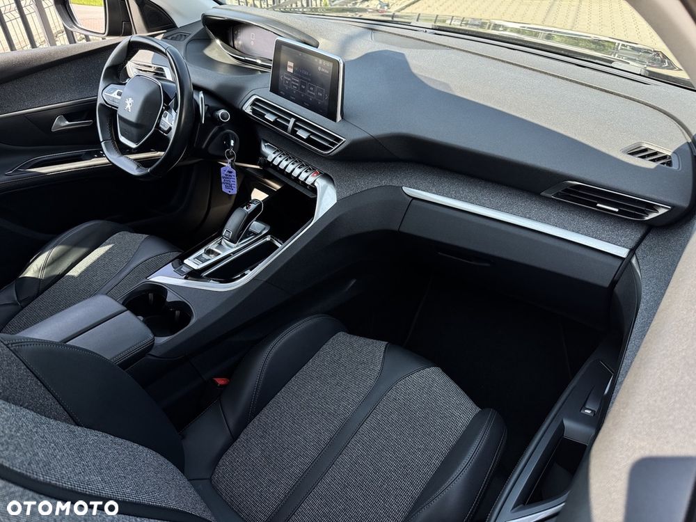 Peugeot 5008 - 7
