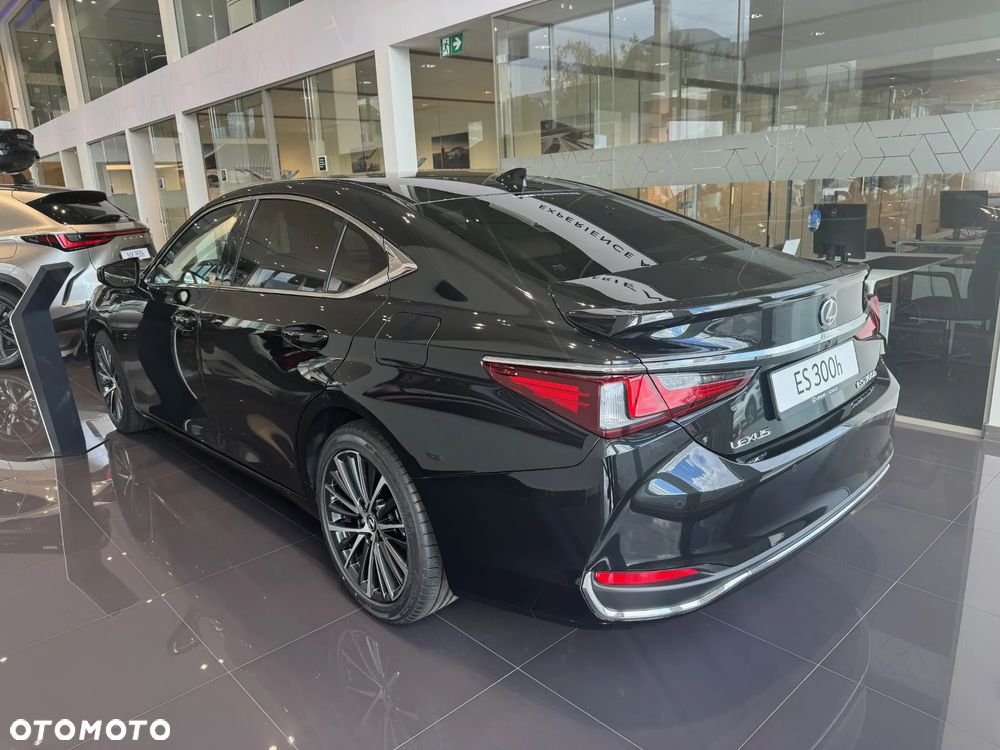 Lexus ES 300h Prestige - 3
