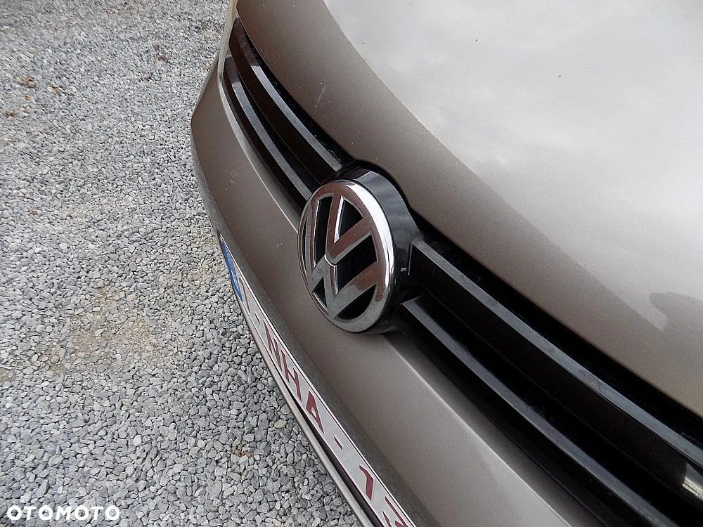 Volkswagen Golf Plus 1.6 TDI DPF Comfortline - 19