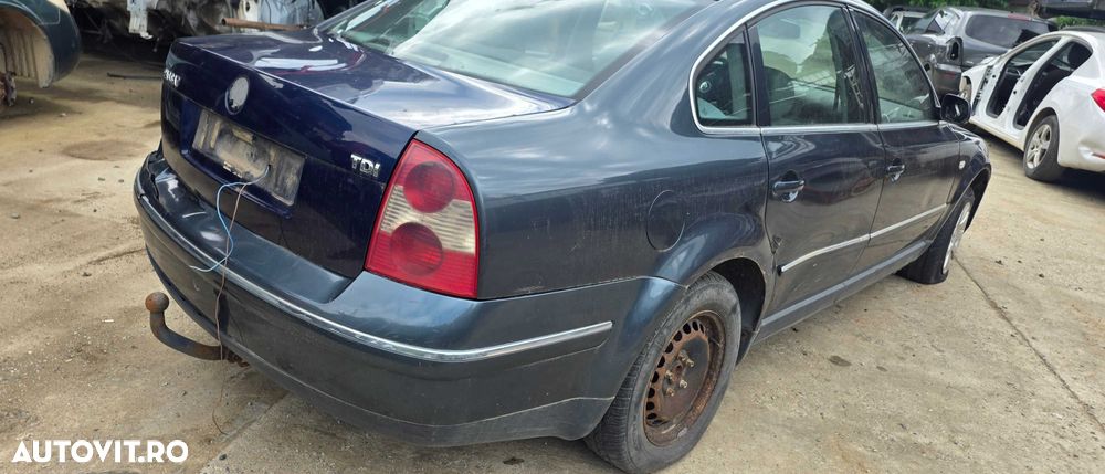 Carlig remorcare complet VW Passat B5 / B5.5 2000 / 2001 2002 / 2003 2004 - 1
