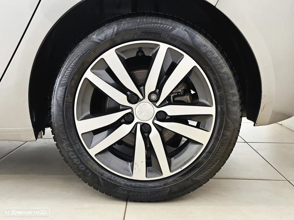 Peugeot 308 PureTech 130 EAT8 Allure Pack - 12