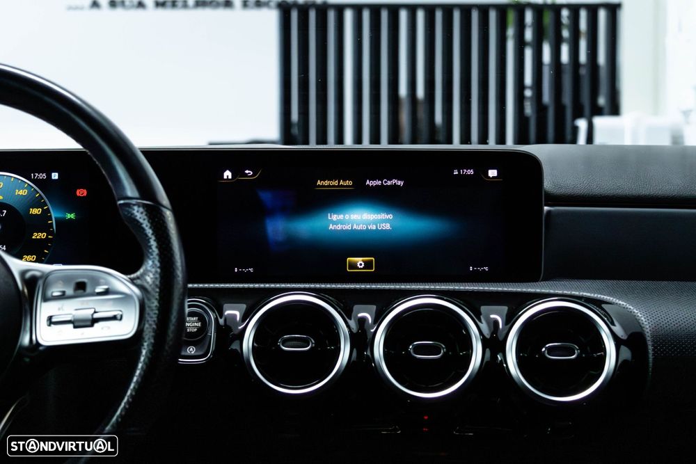 Mercedes-Benz A 160 AMG Line - 34